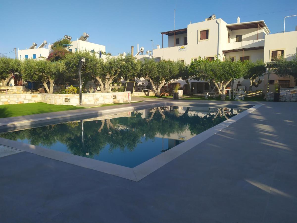 Sunset Studios And Apartments For Adults Over 21 Only Naousa  Exterior photo